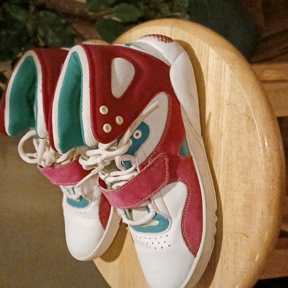 Adidas Round house Mid J sneakers big girl sz5 - Picture 4 of 6